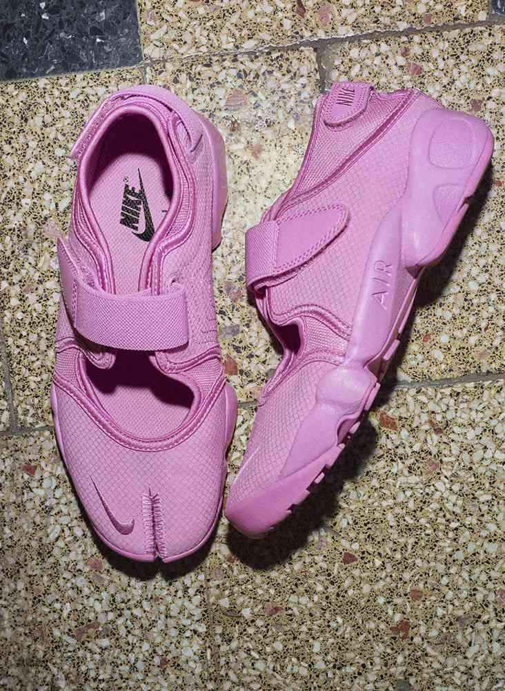 子供用品 NIKE ナイキ（NIKE）（キッズ）ジュニアスポーツシューズ ベルクロ ベルト