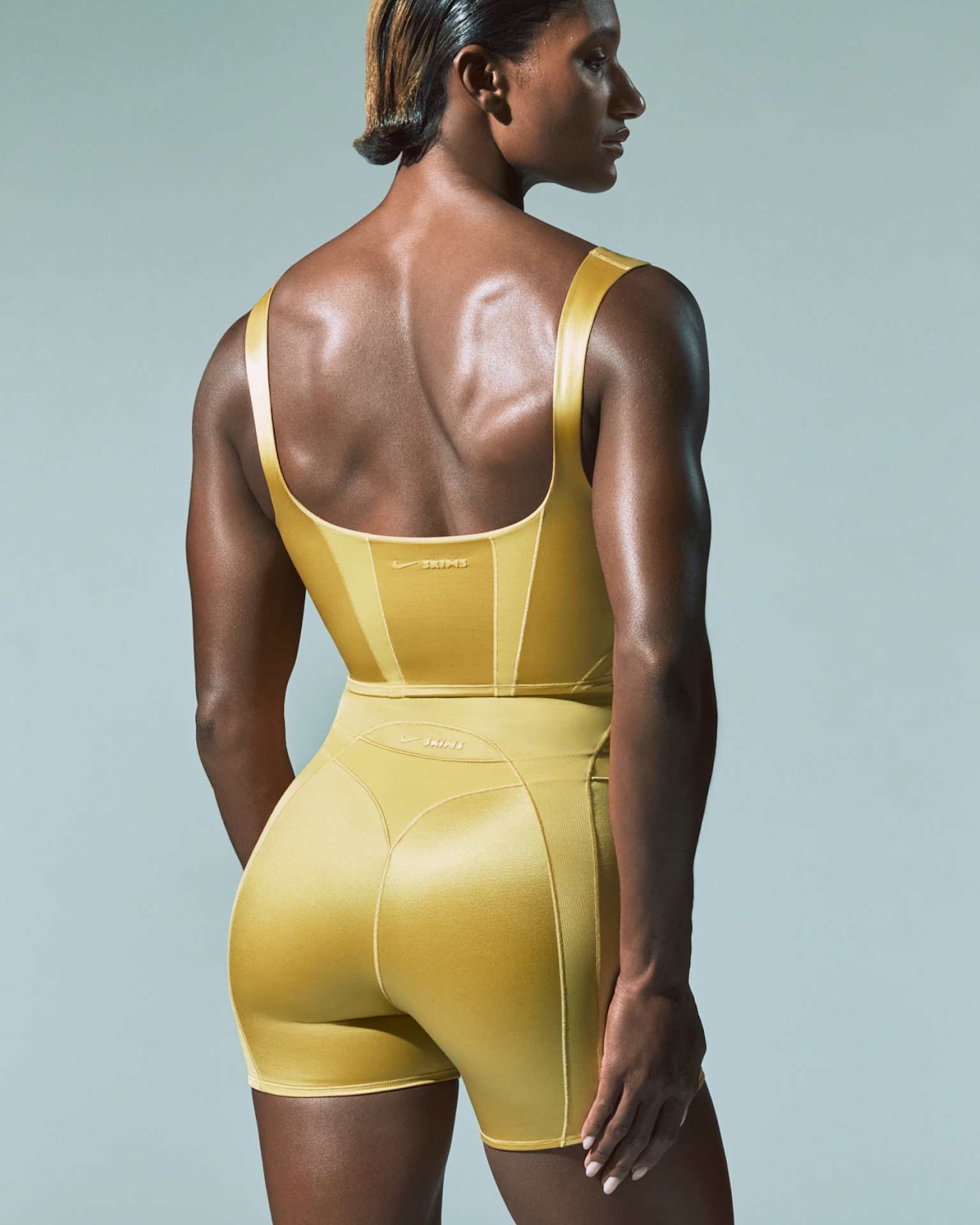 Nike SKIMS .オンラインストア (通販サイト).オンラインストア (通販
