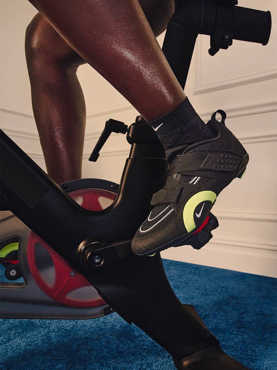 De fietsschoenen van Nike. Nike NL