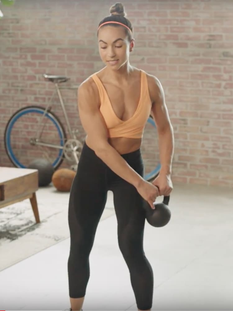 via Forkortelse at styre 6 Kettlebell-Übungen für dein Krafttraining. Nike AT