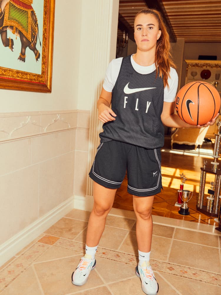 Nike finally made Sabrina Ionescu jerseys, and they sold out in hours 