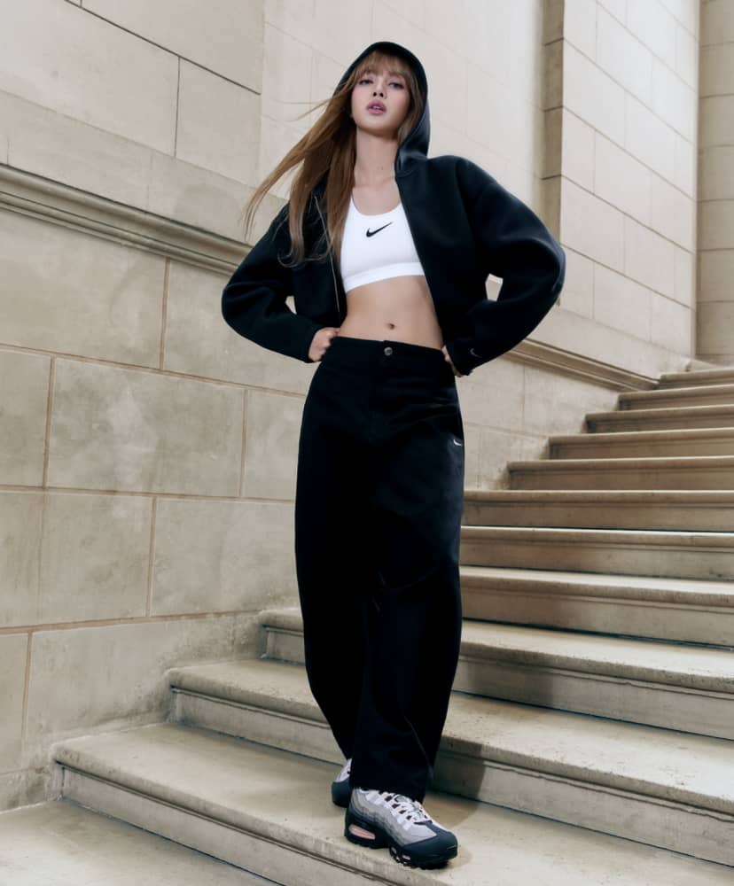 Nike 女鞋、服裝與配件。Nike TW
