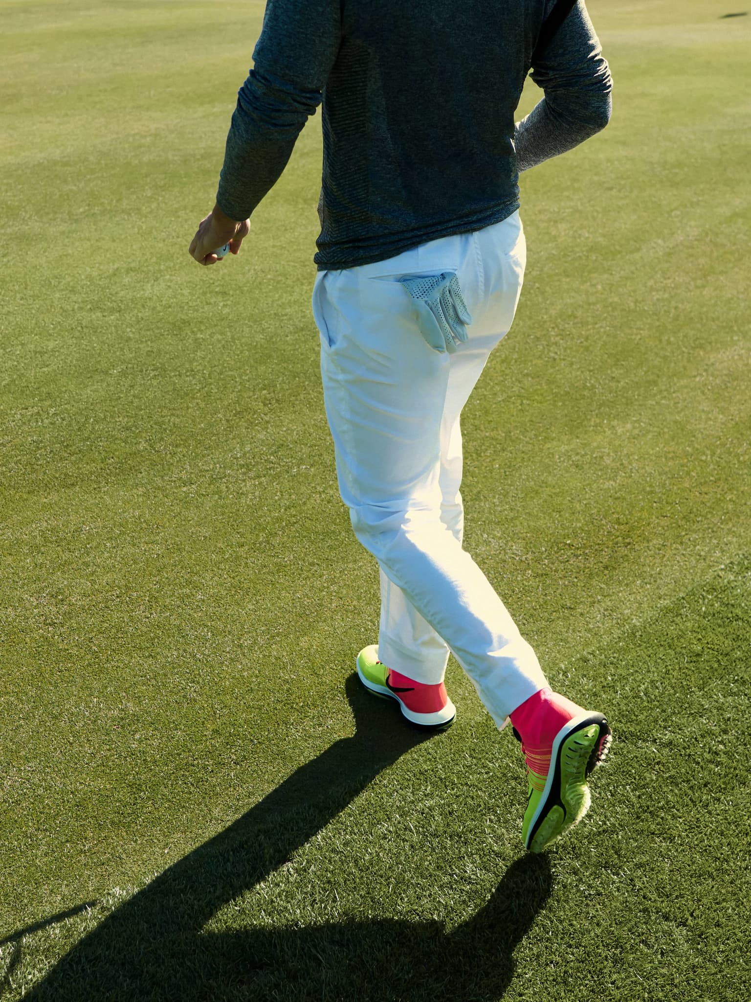 Nike Slimfit Drifit Golf Trousers Ukus 30  Neutrals  Editorialist