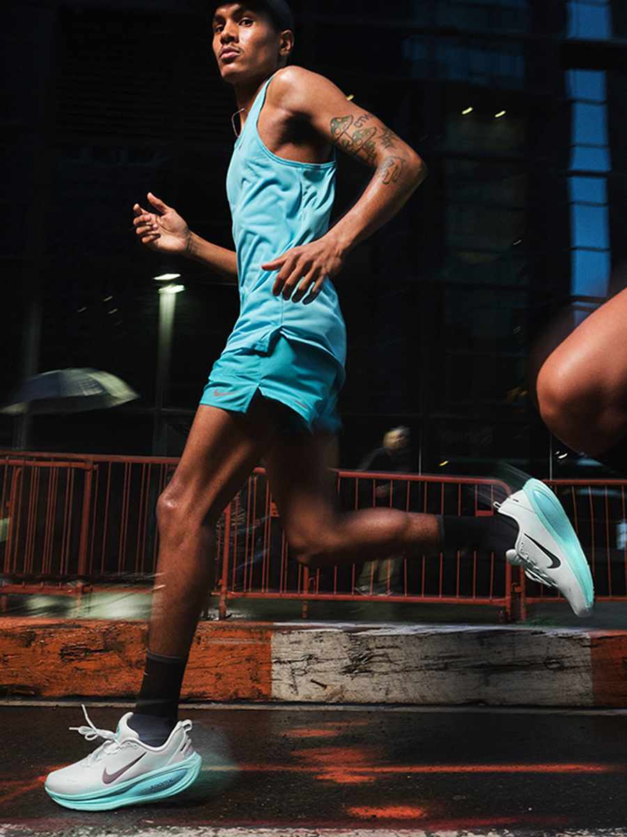 nike running shoe fitting