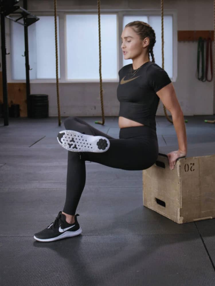 nike stretch trainers