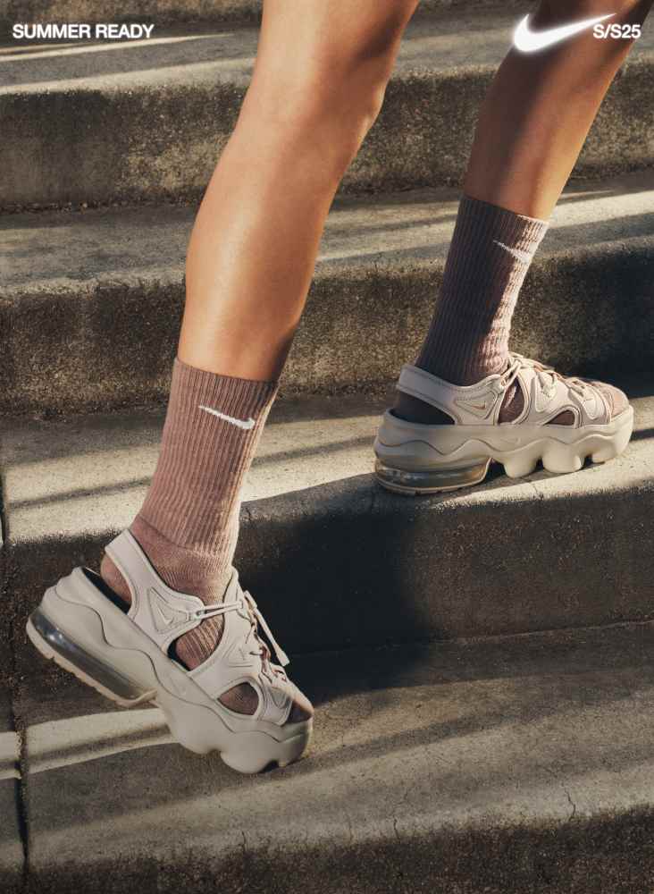 Women's Shoes, Clothing \u0026 Accessories. Nike IN