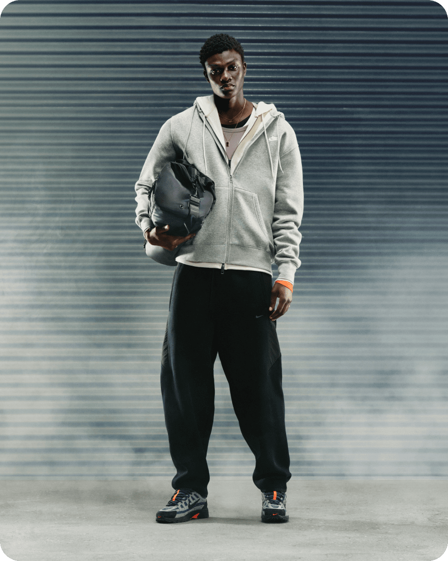 Nike Sportswear. Nike TR