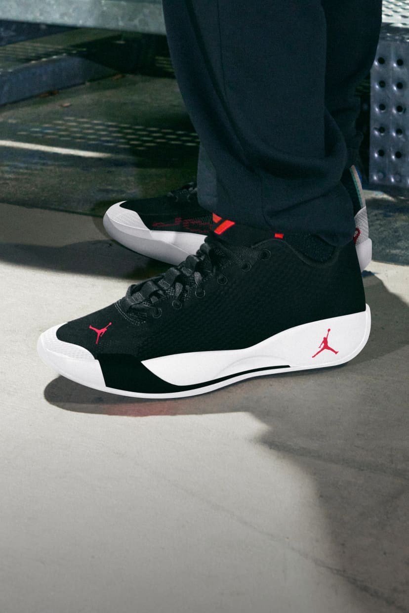 nike jordan sneakers mens