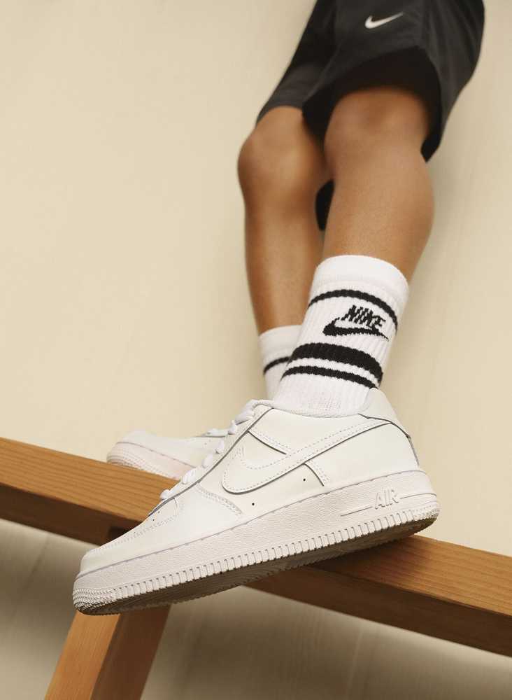 子供靴 スニーカー NIKE NW まとめ売り NIKE ナイキ ジュニア スニーカー ランニングシューズ