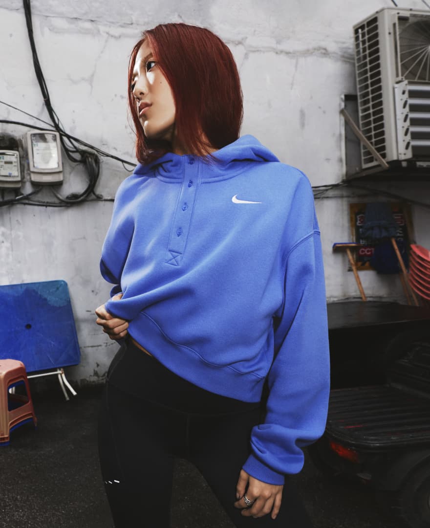 female nike clothes