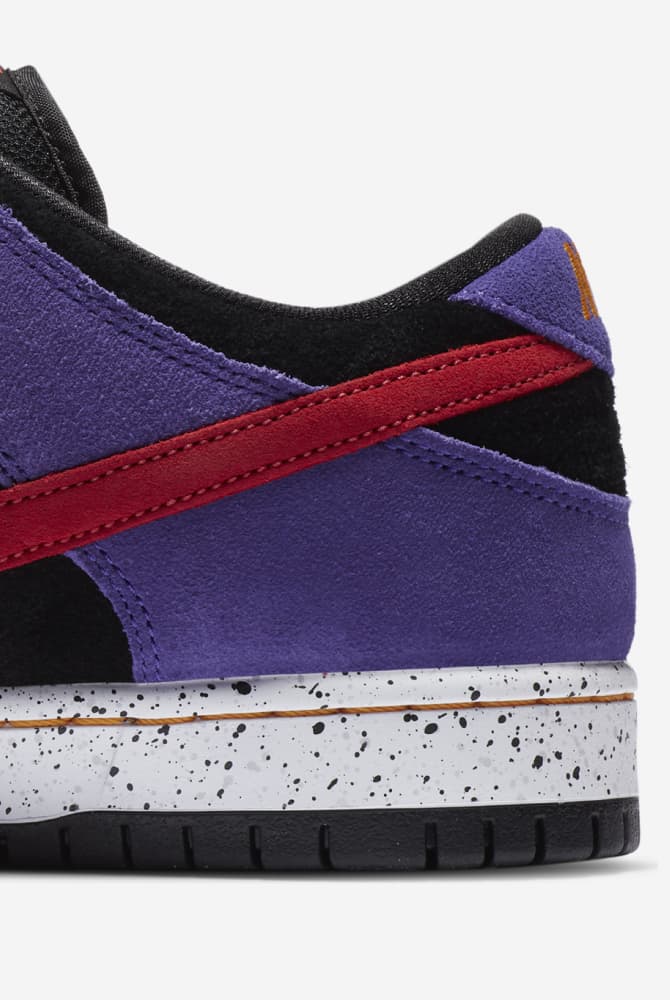 Raffles - Nike SB Dunk Low 'ACG Terra'