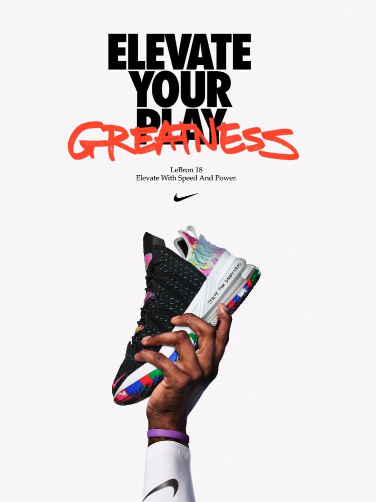 suma Zapatos Llamarada LeBron James. Nike ES