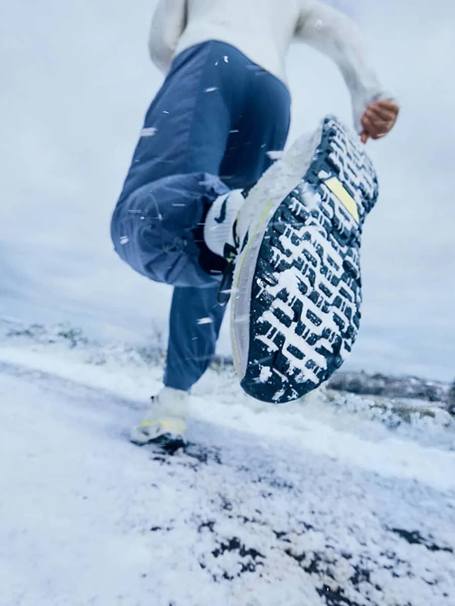 Nikeが通気性を自動でコントロールできる最新のアパレル技術