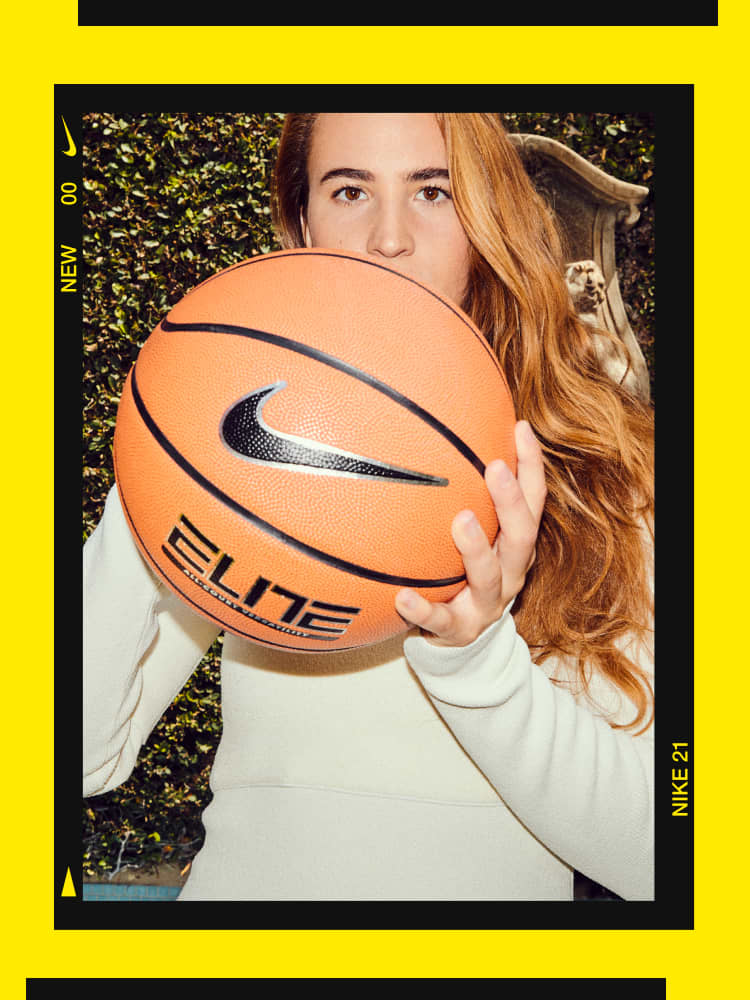 型を破り、新たな道を切り開く人々：サブリナ・イオネスク.オンライン