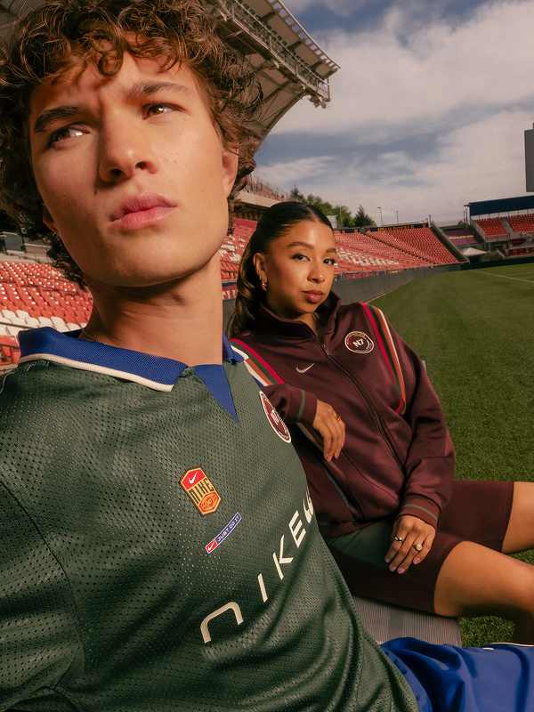 最終価格 レア NIKE N7ライン セットアップ Nike N7. Nike.com