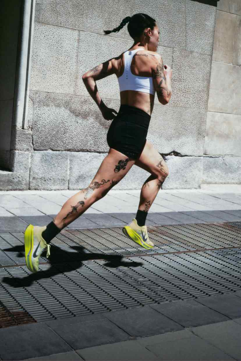 ナイキ ランニング テックニット ロングタイツ Running. Nike.com