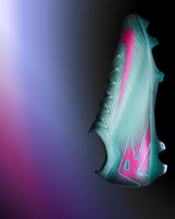 Nike Soccer. Nike.com