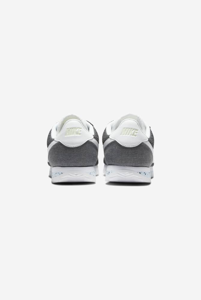 La gran apuesta de Nike con los tenis hechos con 'basura' para Tokio 2020 -  El Constructor 10