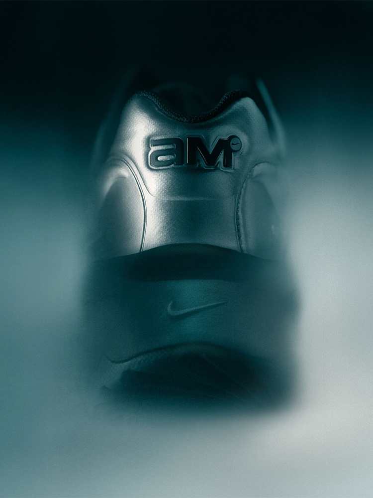 NIKE AIR MAX MUSE/ナイキ エア マックス ミューズ◇送料込 NIKE WMNS AIR MAX MUSE BLACK/METALLIC SILVER（ナイキ