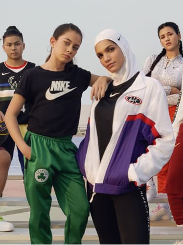 Pobreza extrema arrebatar Caso Wardian Nike Dubai. Nike AE