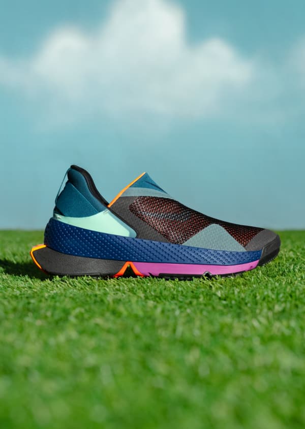 El primer calzado manos libres de Nike: Go FlyEase. Nike MX