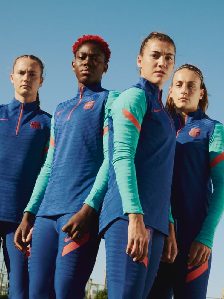 Conoce a mujeres del FC Barcelona. Nike