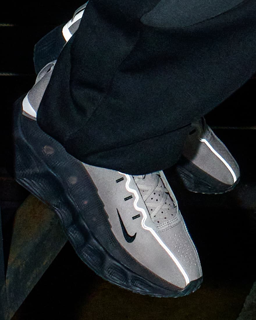 nike tech fleece shoes