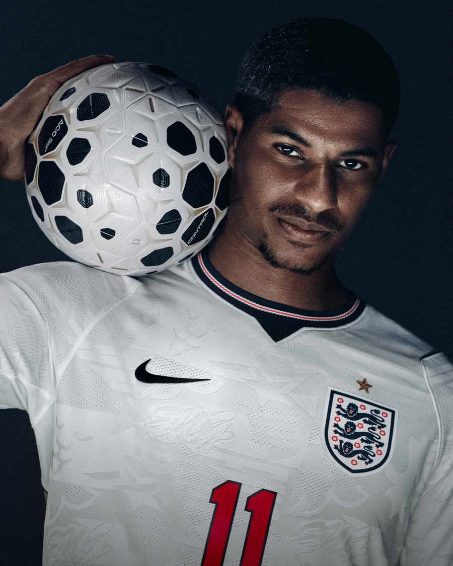 Nike Soccer. Nike.com