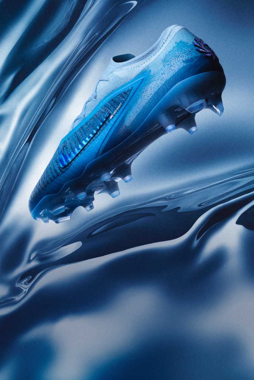 Nike Soccer. Nike.com