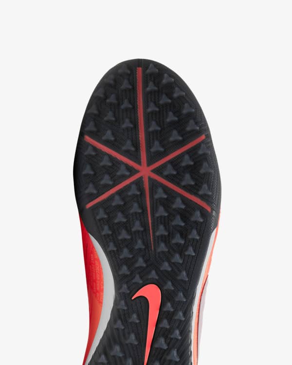 Scarpe, abbigliamento e accessori da calcio. Nike IT