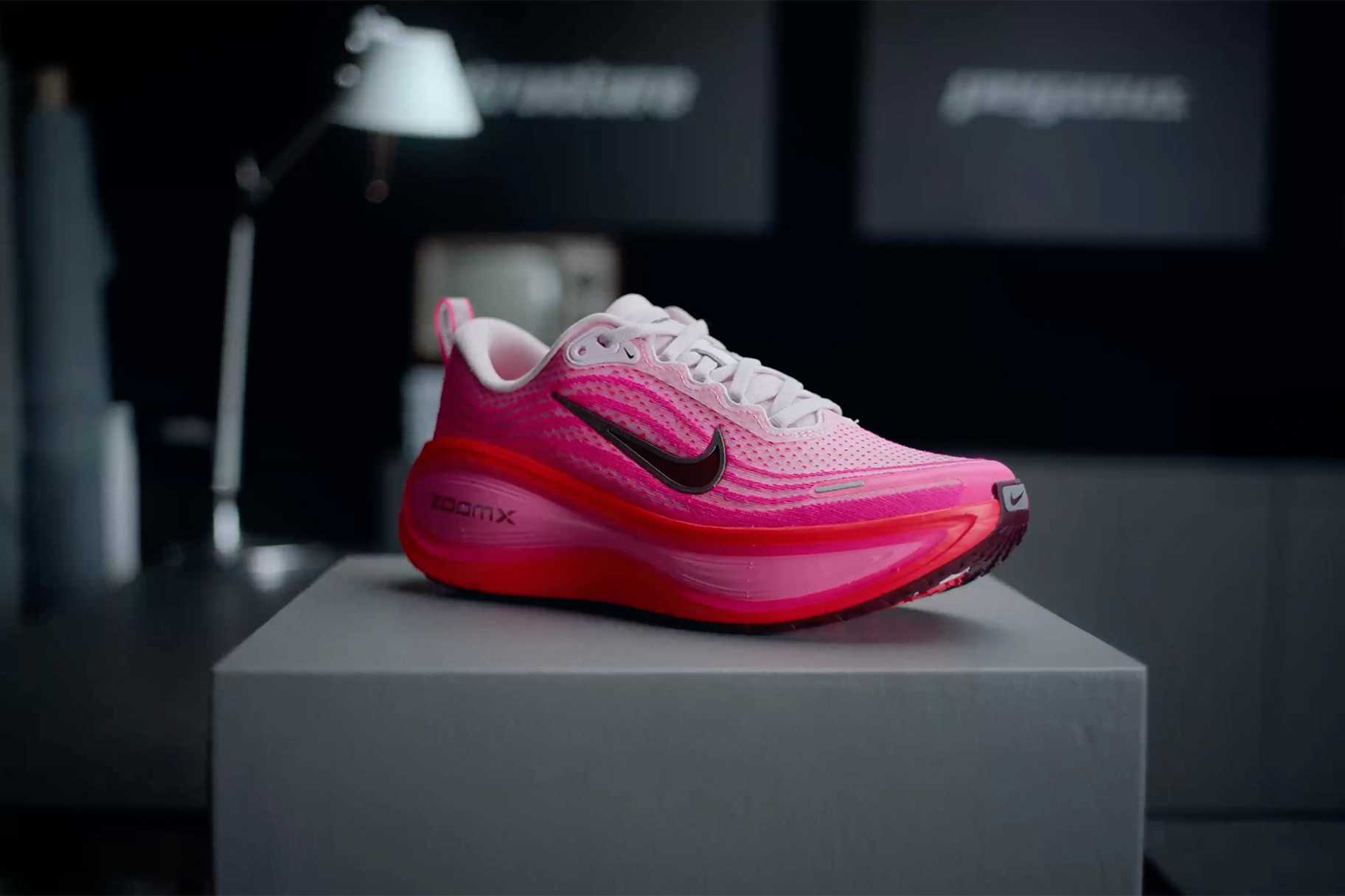 Tasarımda Run Beyond: Nike Vomero Premium İle Daha Fazla Koşmak