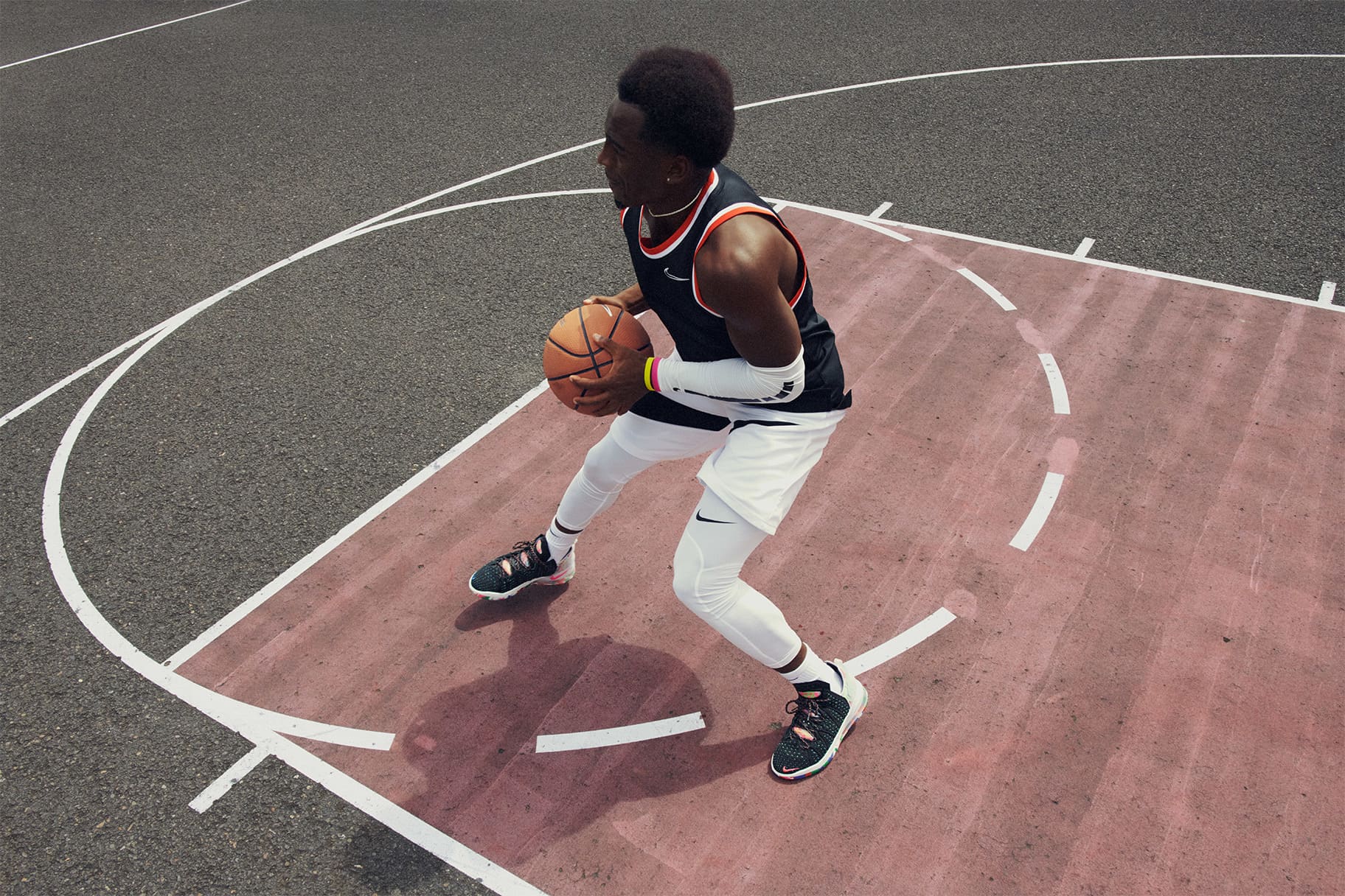 Las mejores zapatillas de baloncesto Nike para bases y ES