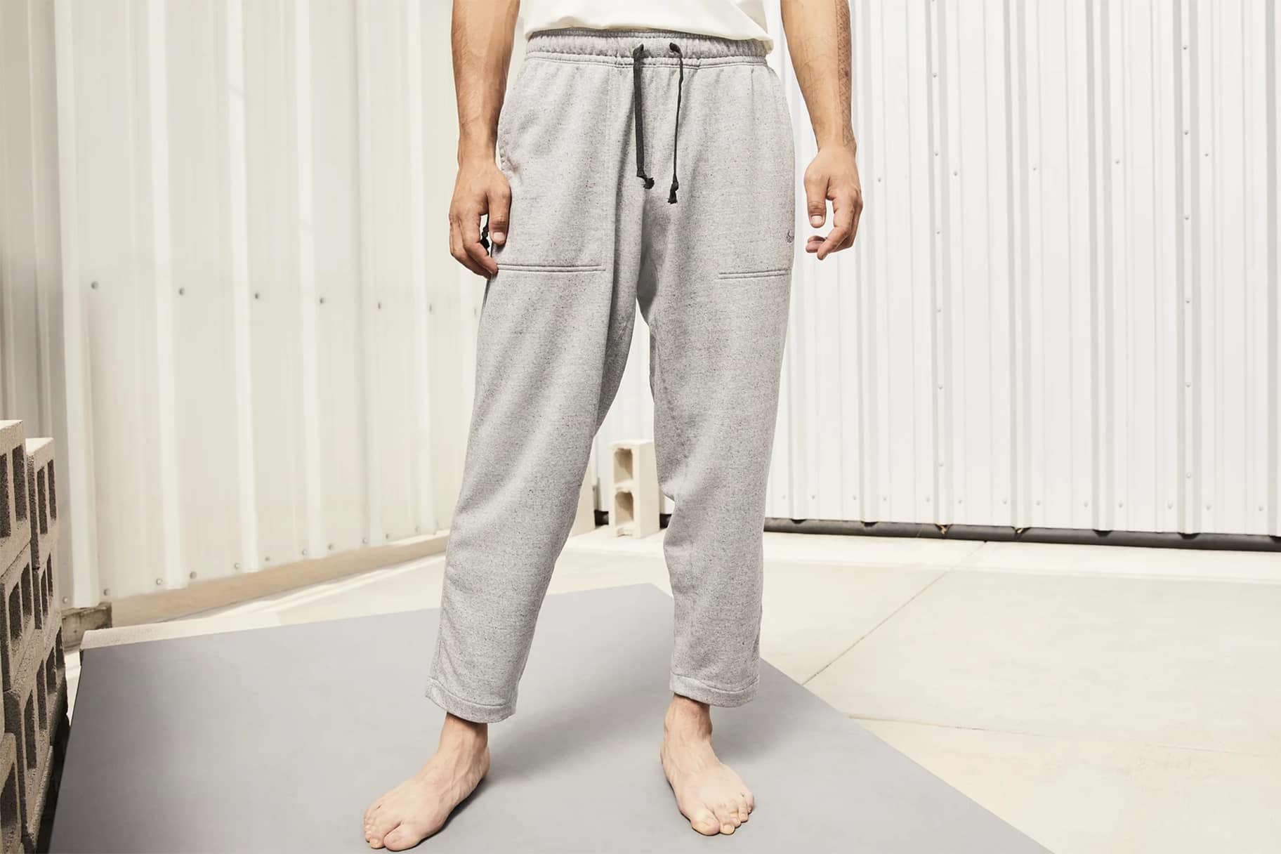 5 modelos de pantalones Nike para hombre cómodos dormir. Nike ES