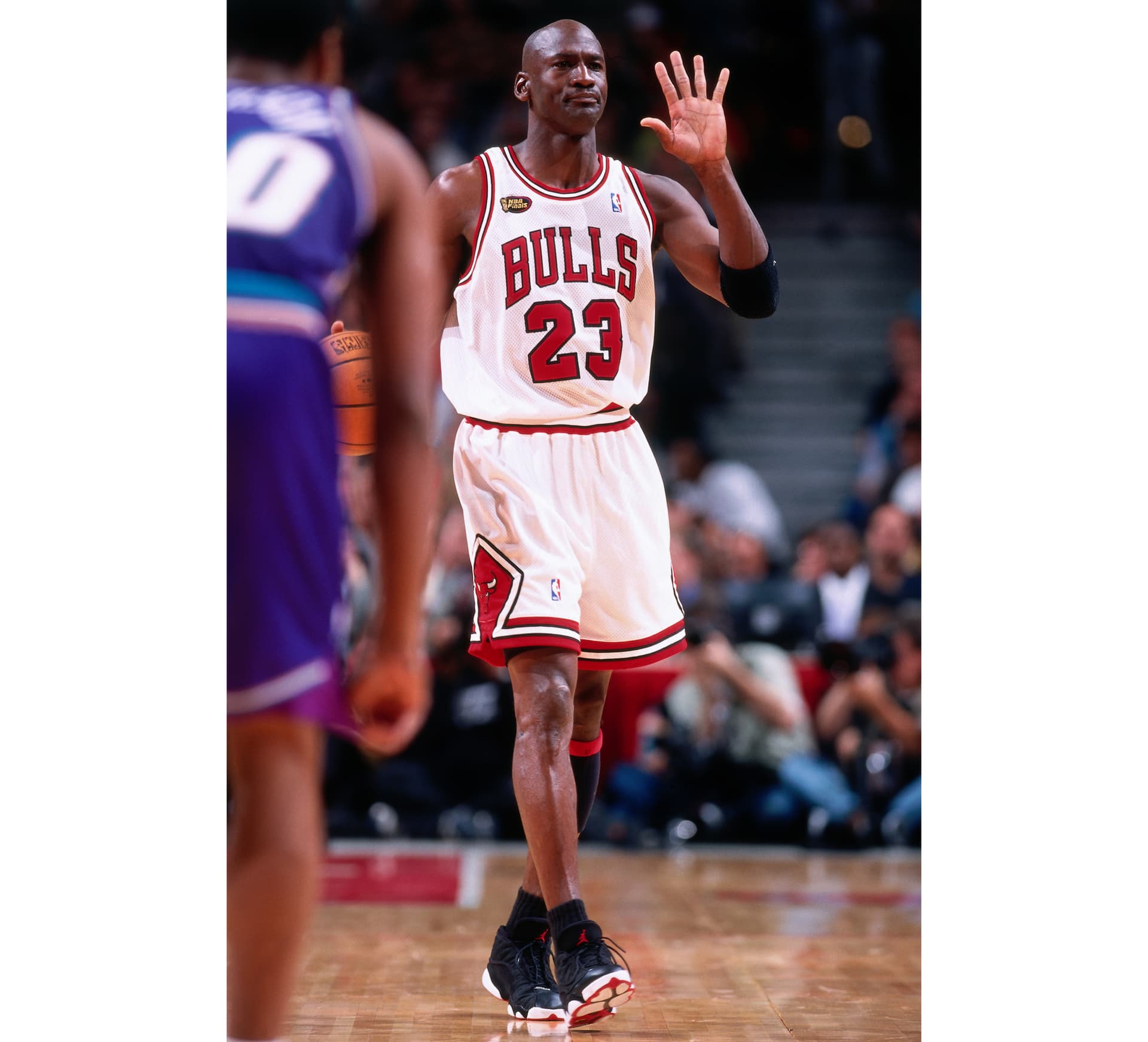 Michael Jordan CHICAGO BULLS Nba Store FINALS Nike Jersey Size 50 New W  Tags VTG