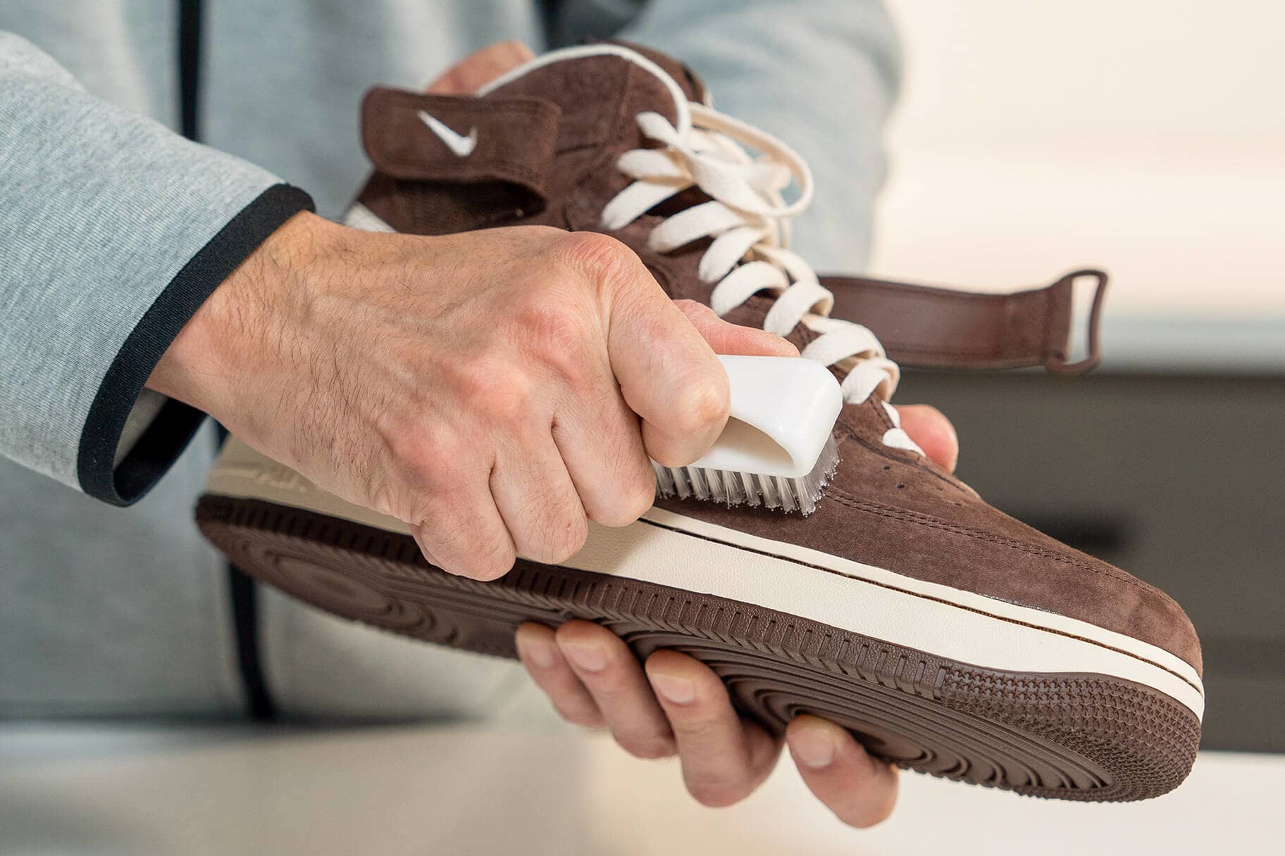 how to clean dirt off suede jordans