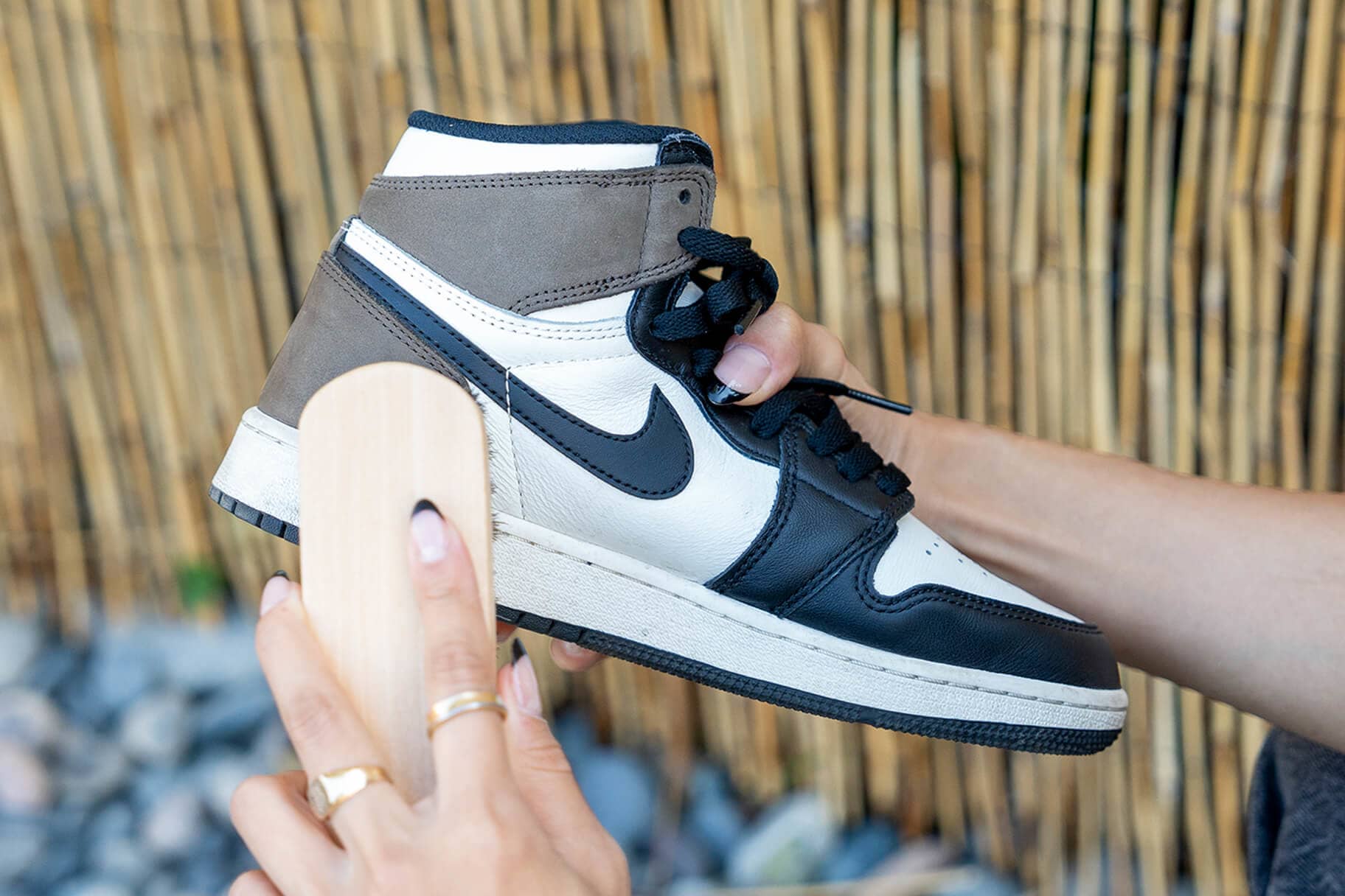 Atrás, atrás, atrás parte Resistente Hundimiento Cómo limpiar tu calzado en 6 pasos fáciles. Nike