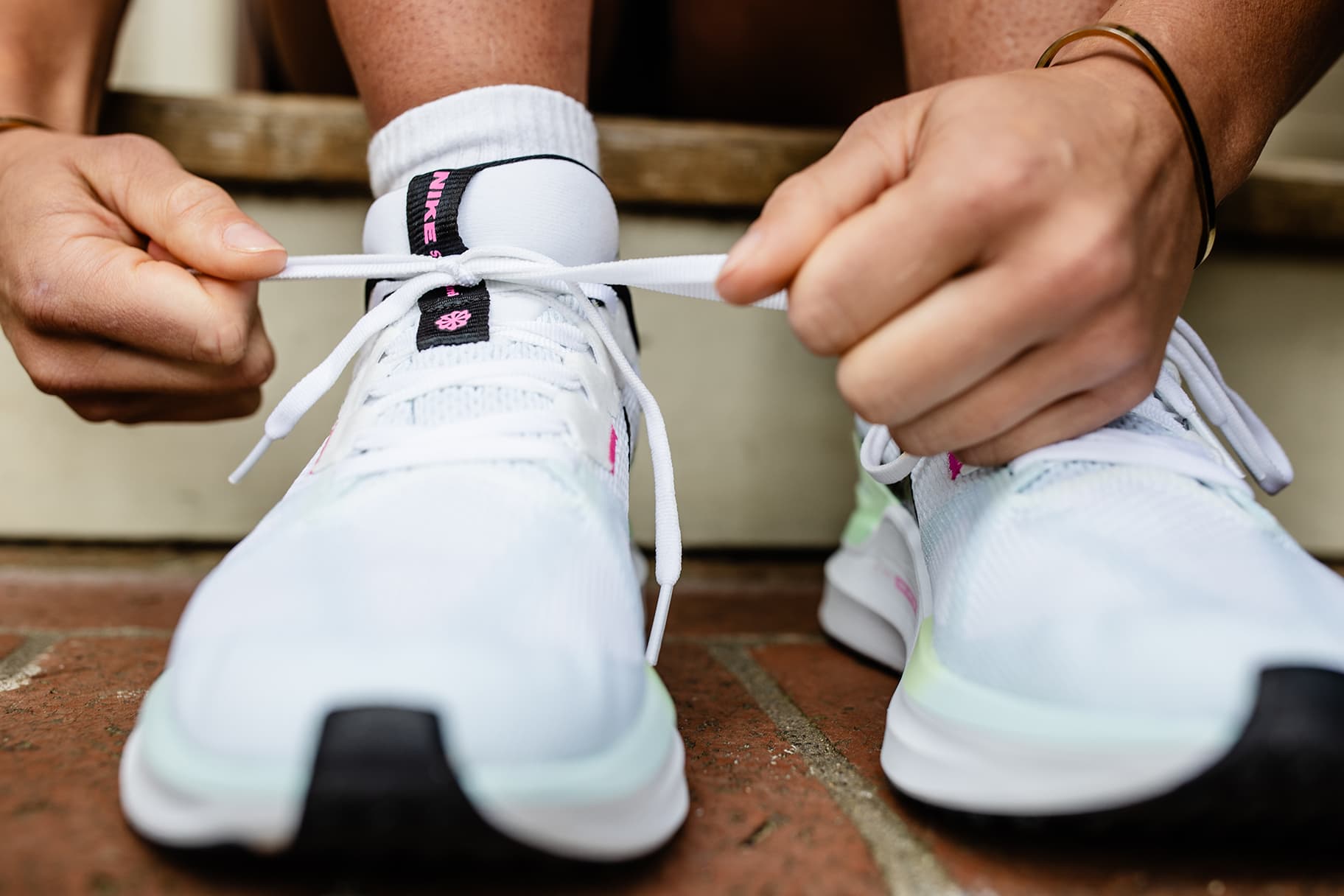 choose nike running shoes