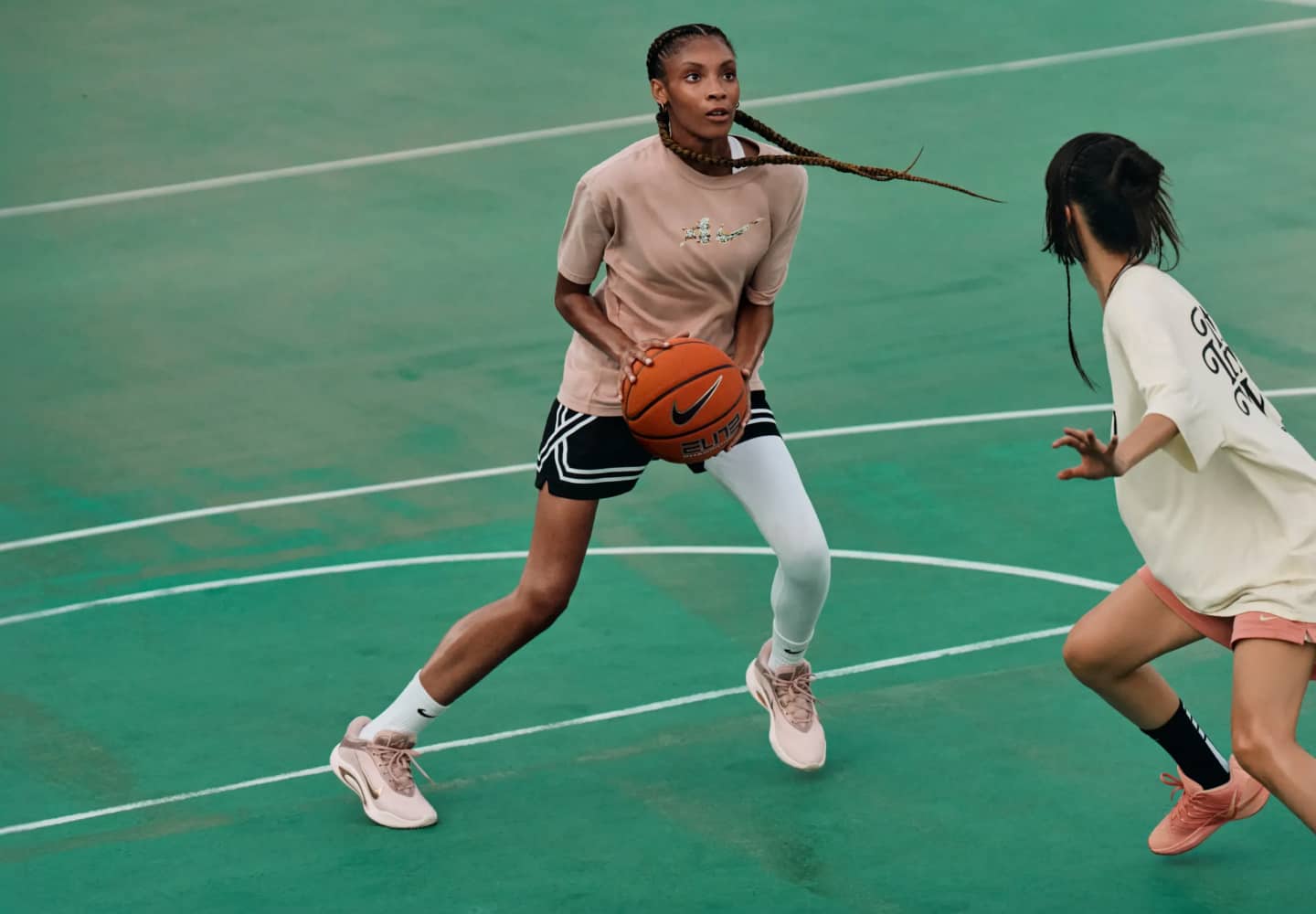 basketball players with nike