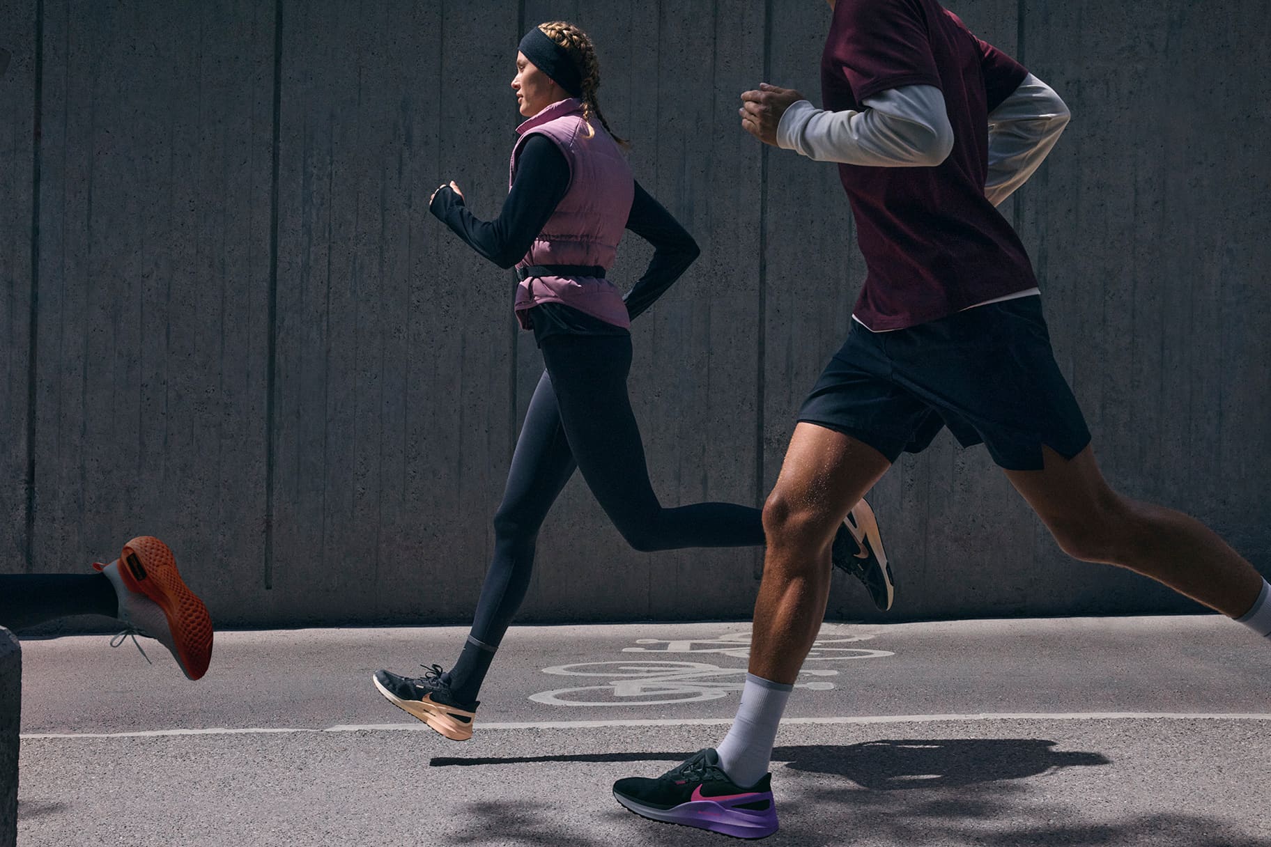 寒い気候に対応するnike