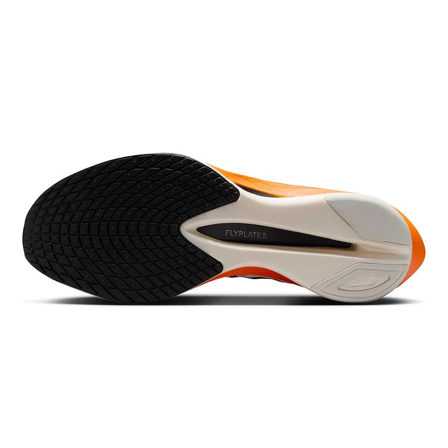 Nike ZoomX Vaporfly Next% 4 and Nike ZoomX Streakfly 2: A