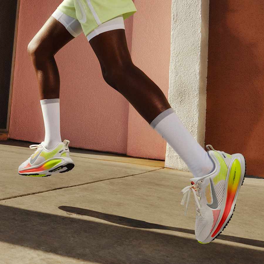 good running shoes nike