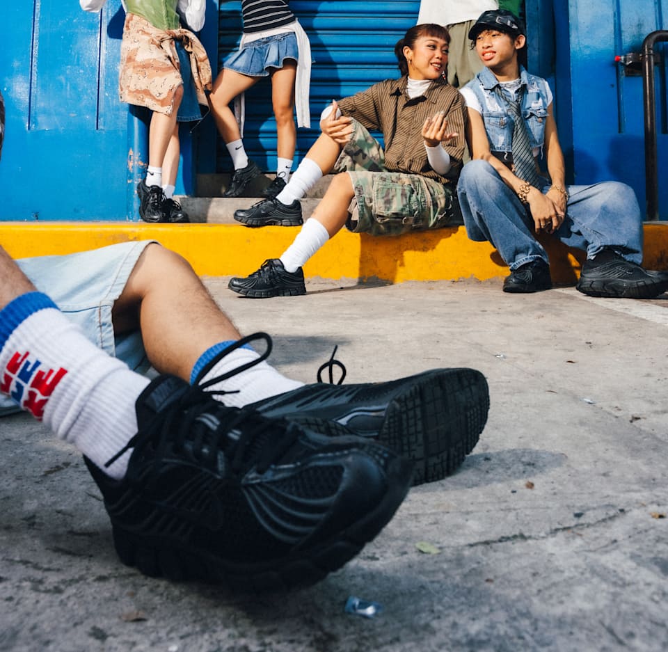 Nike Sportswear (NSW). Nike SG