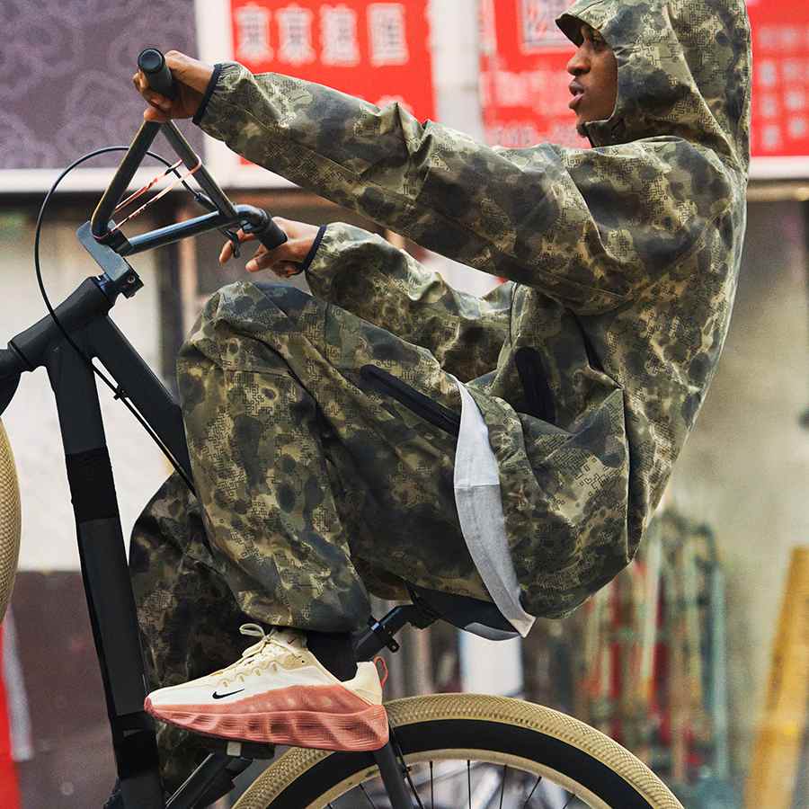 幅が狭い足にぴったりのシューズを見つける方法.オンラインストア