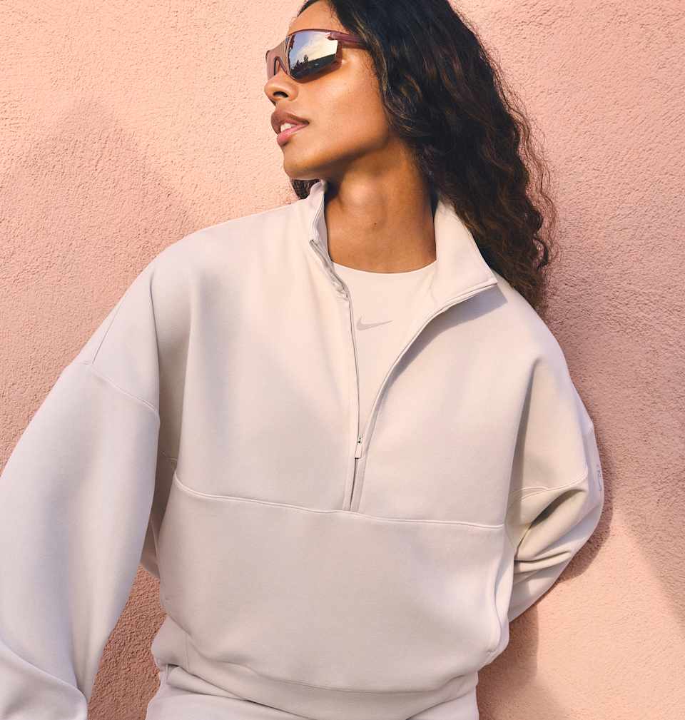 Women's Shoes, Clothing & Accessories. Nike.com