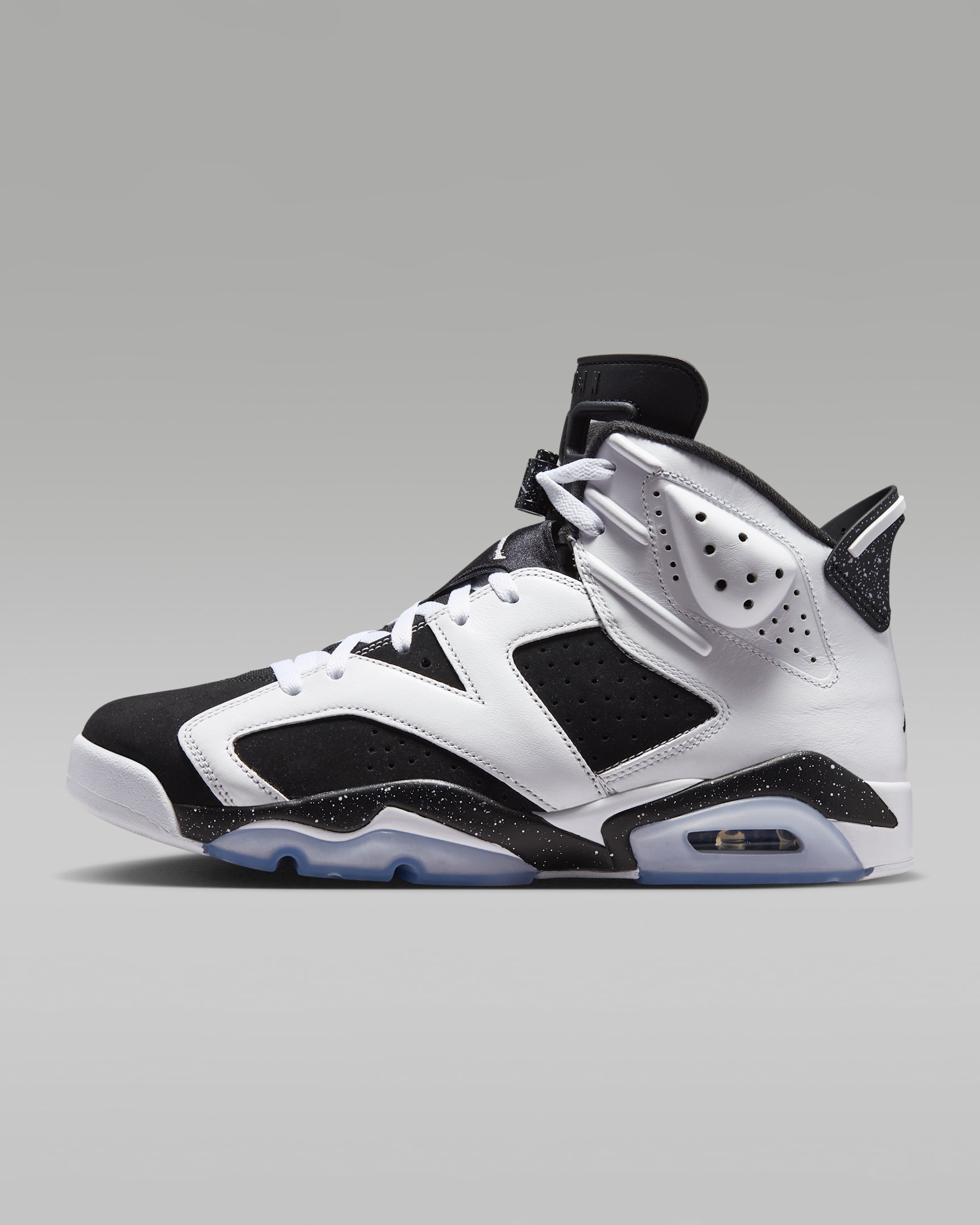 Air Jordan 6 Retro "Black and White"