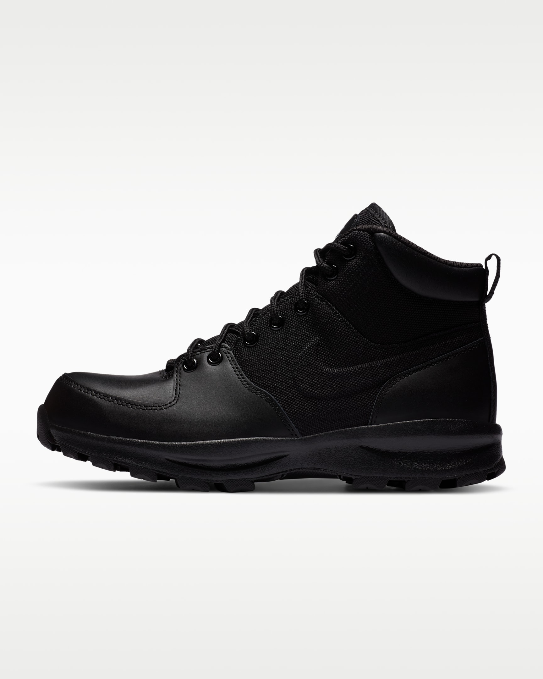 Nike Manoa