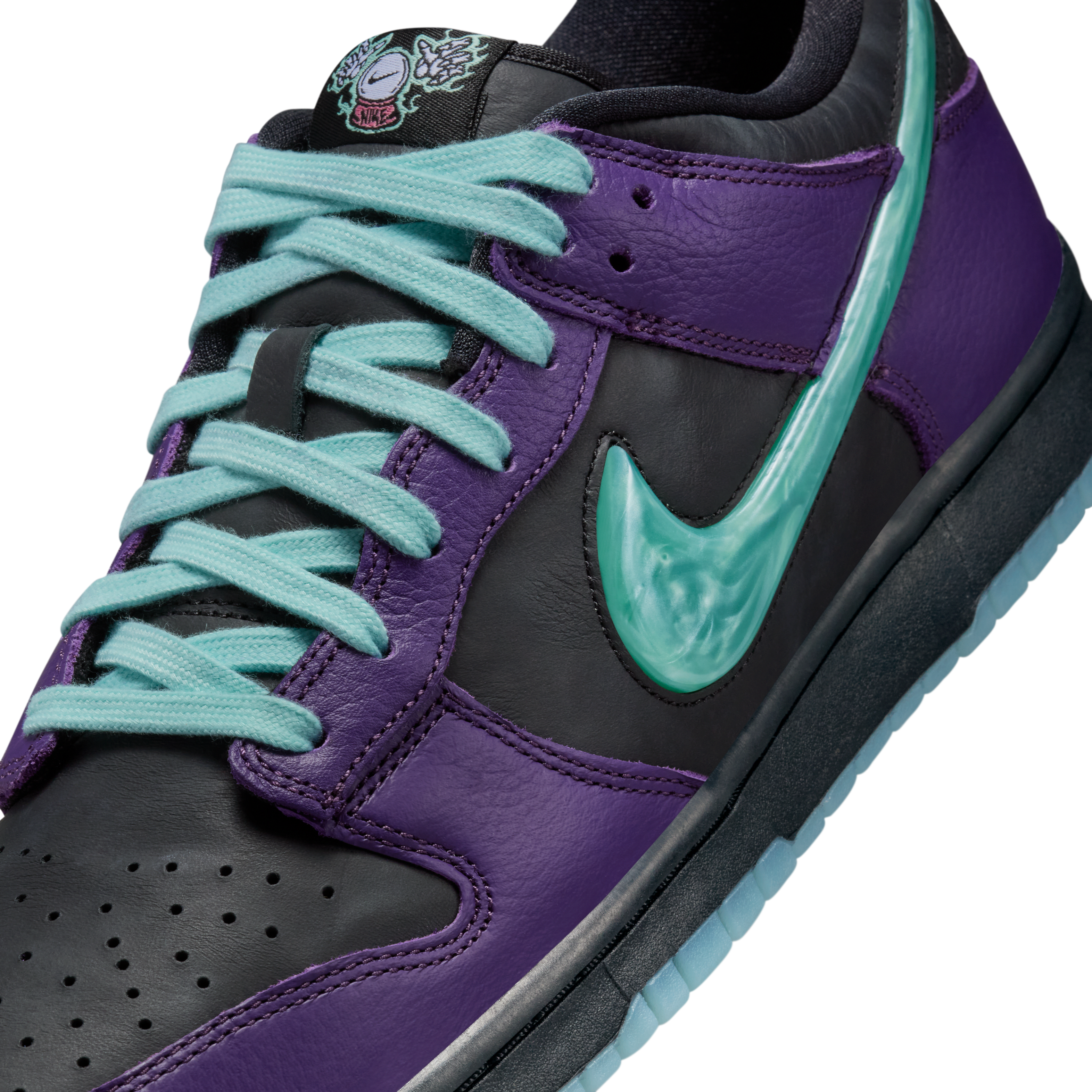 Nike Dunk Low Retro Limited Shoes