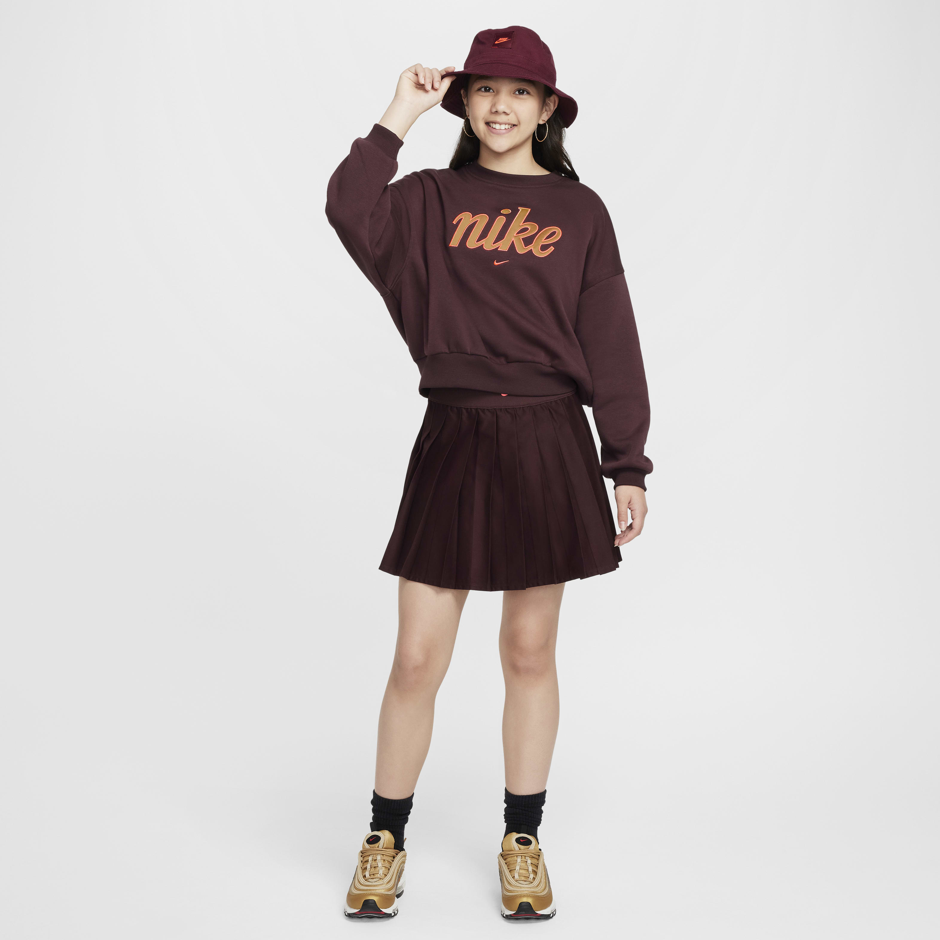 Nike Sportswear Club Fleece Girls' Boxy Crew-Neck Sweatshirt