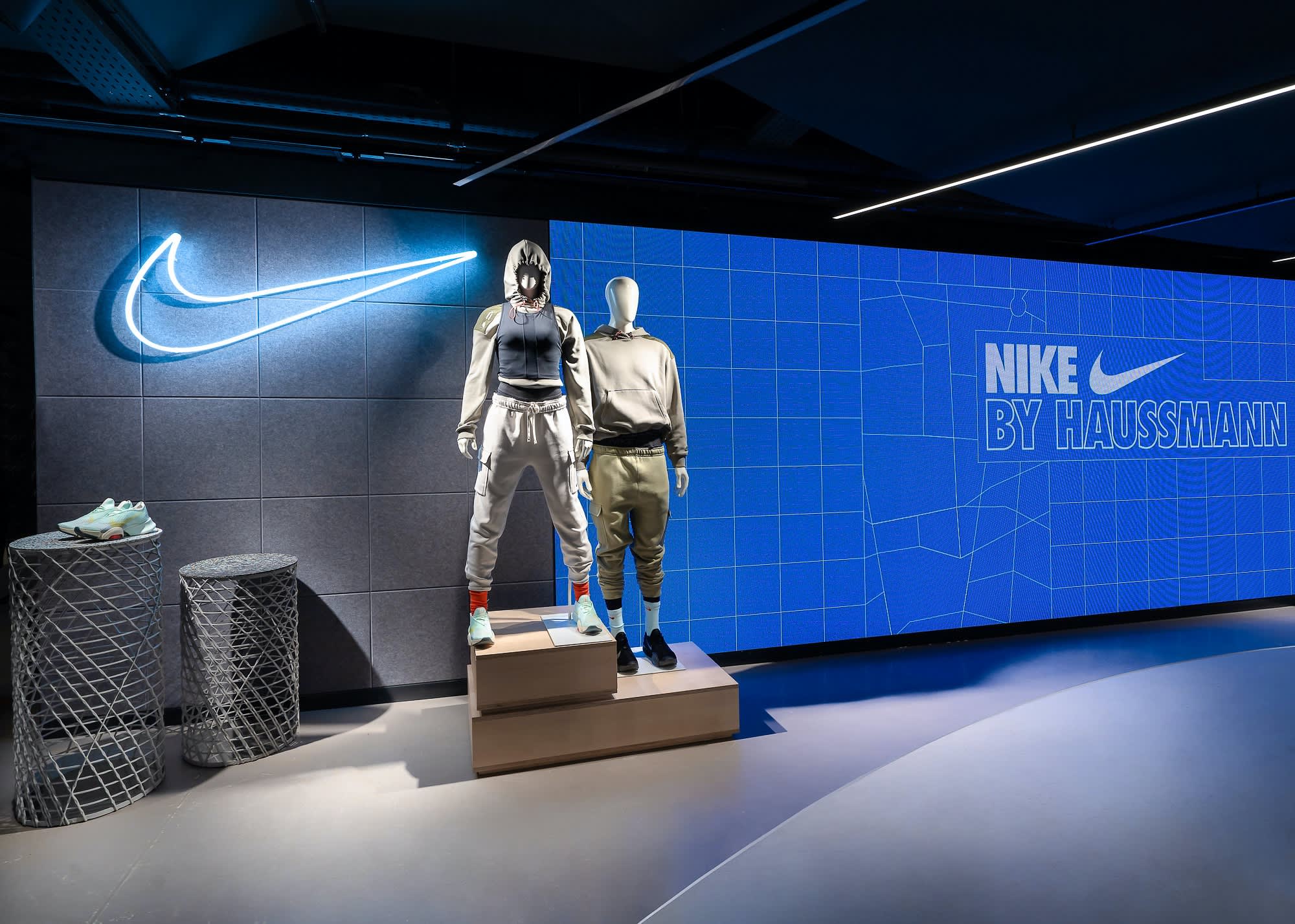 Nike Well Collective Haussmann. Paris FRA. Nike