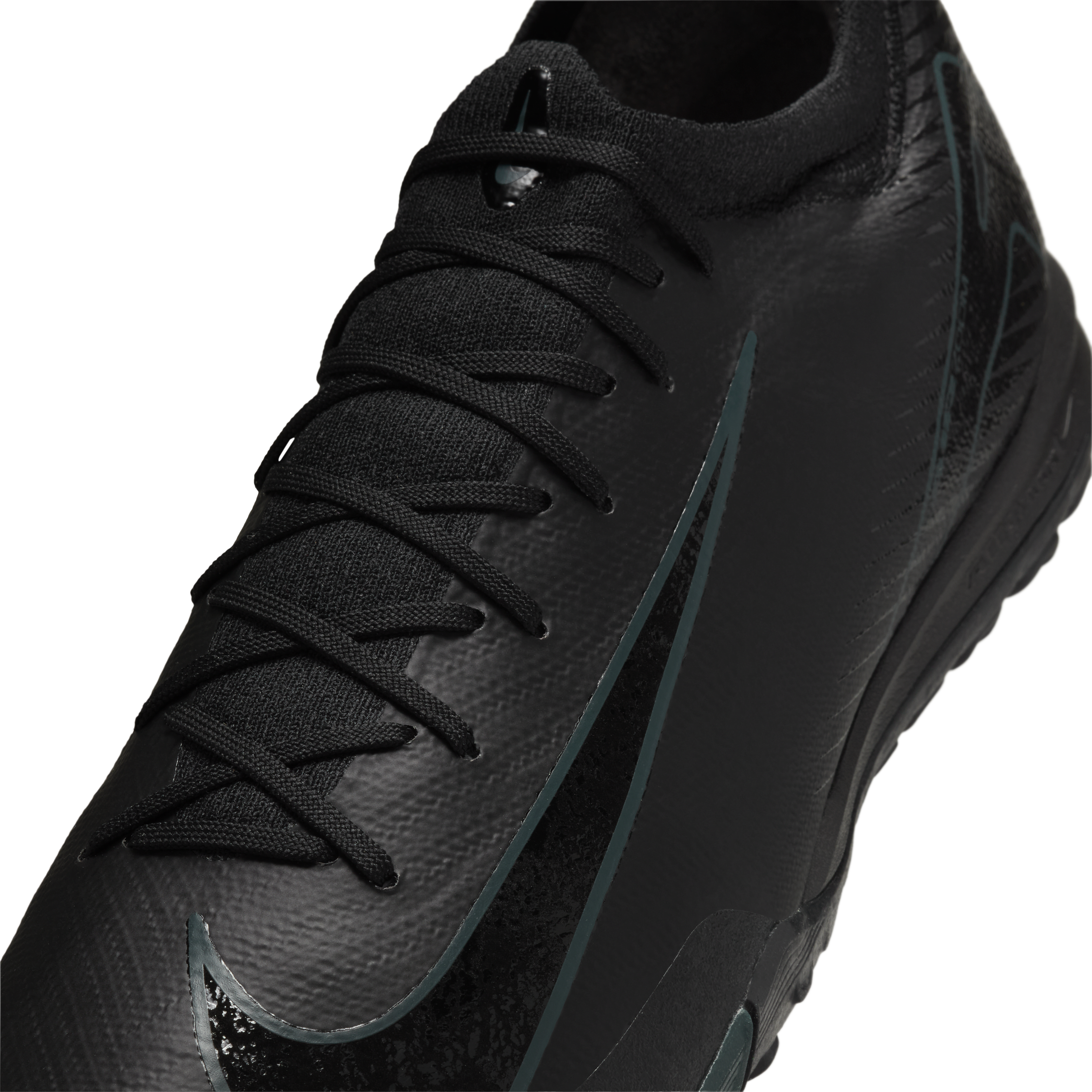 Nike Mercurial Vapor 16 Pro TF Low-Top Soccer Shoes